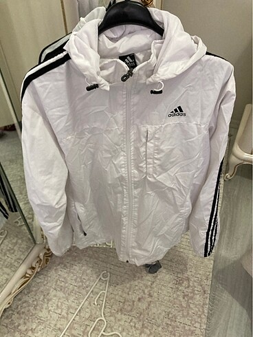 Adidas yağmurluk