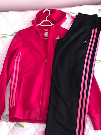 Adidas eşofman takımı