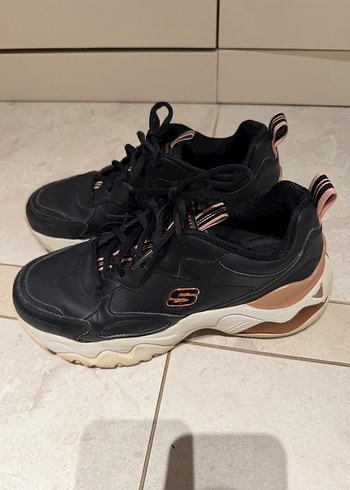 Skechers Siyah Bagcikli Sneaker
