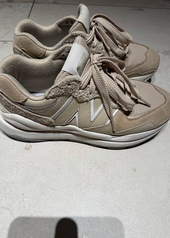 New Balance Bej New Balance Sneaker Rahat Ve Sik Gunluk Ayakkabi