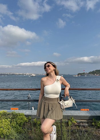 Bej Renkli Salaş Mini Etek