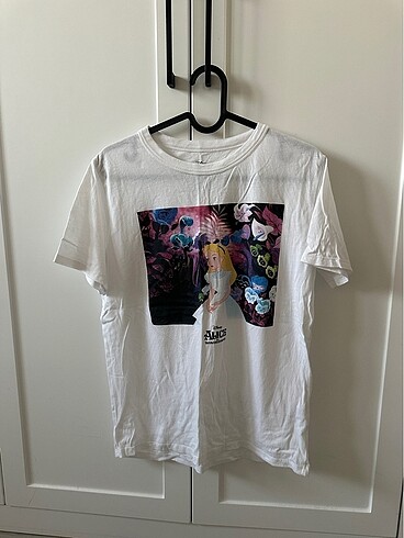 Pull bear tshirt