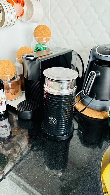 Beden Nespresso kapsül kahve makinası