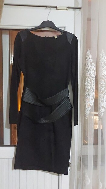 Çok şık elbise çiçek baskili