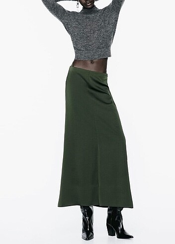 Zara saten etek