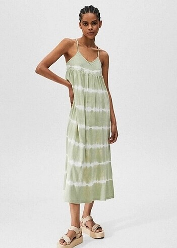 Pull and bear batik elbise