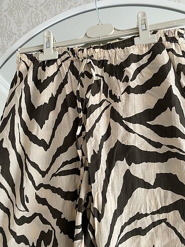 Zara Zara dokulu pantolon