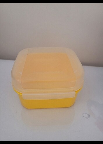 Tupperware ozel kare