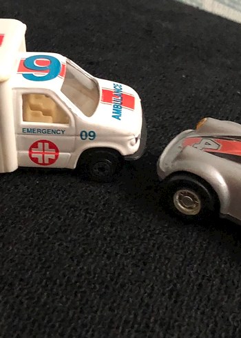 Beyaz Ambulans Oyuncak Araba ve taksi - Görsel 5