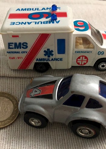 Beyaz Ambulans Oyuncak Araba ve taksi - Görsel 8