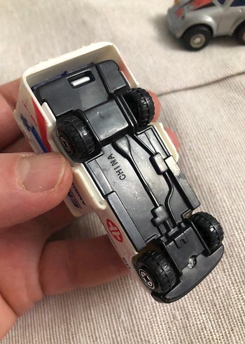 Beyaz Ambulans Oyuncak Araba ve taksi - Görsel 7