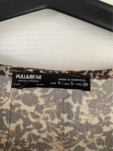 Pull and Bear Astarlı derin v yaka midi elbise