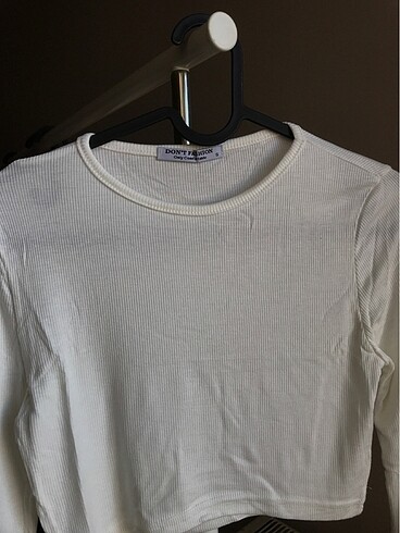 s Beden Krem rengi crop bluz