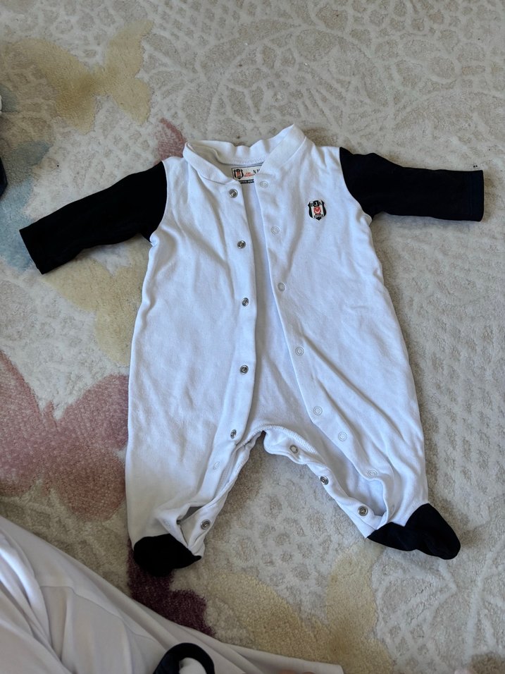 Beşiktaş Baskılı %100 Pamuk Bebek Body - Görsel 2