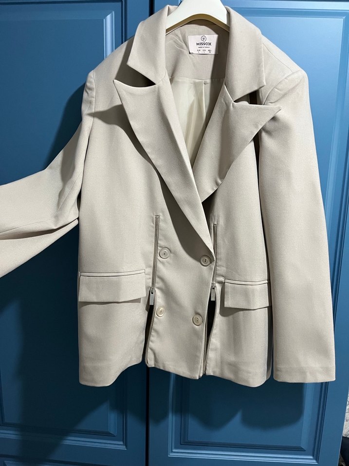 Bej Uzun Kesim Kadın Blazer Ceket - Görsel 3