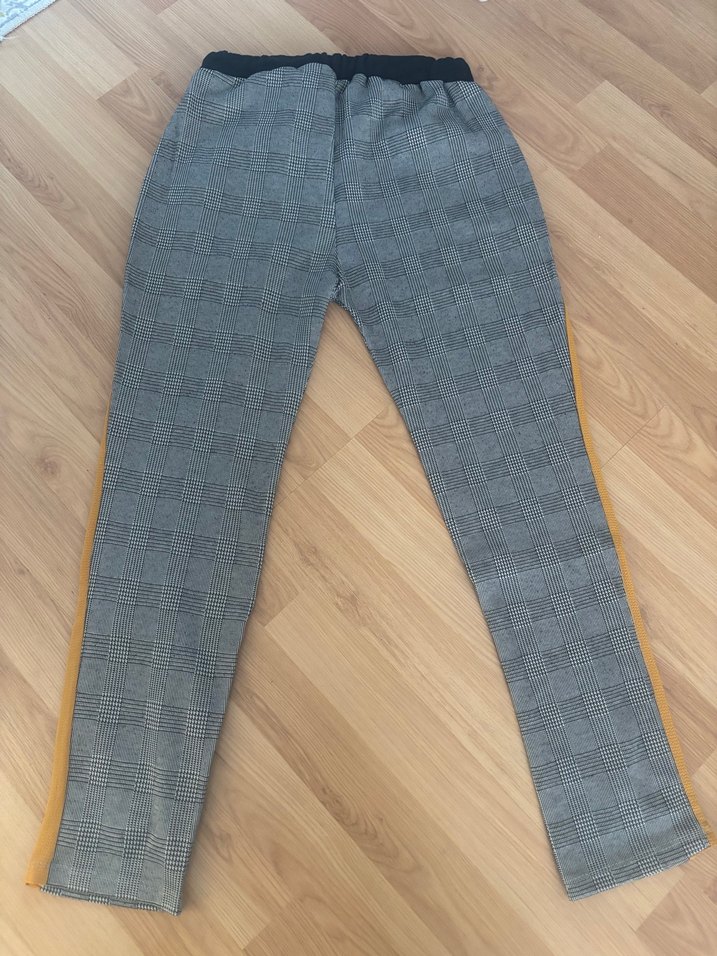 Kareli Gri Eşofman Takımı - Görsel 3