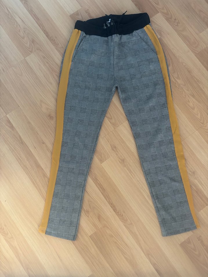 Kareli Gri Eşofman Takımı - Görsel 2