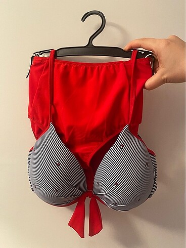 tommy bikini