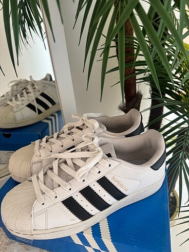38 Beden Adidas spor ayakkabı