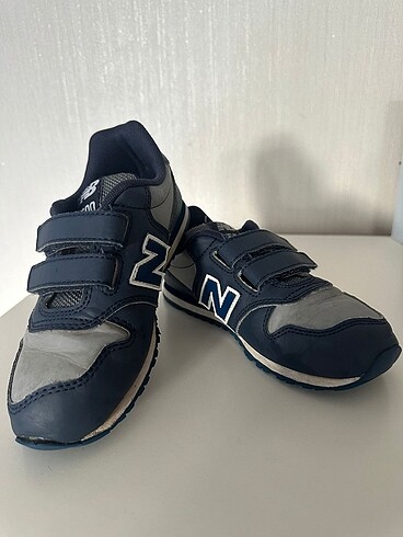 31 Beden lacivert Renk New blance çocuk