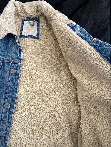 m Beden mavi Renk Pull and bear kot ceket