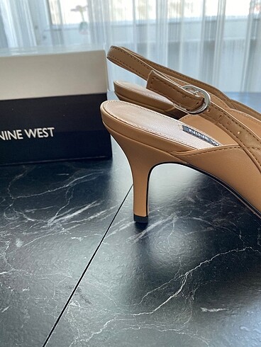 38 Beden ten rengi Renk Nine West