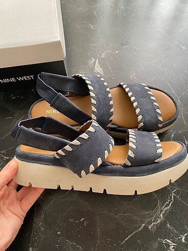 Nine West Nine West