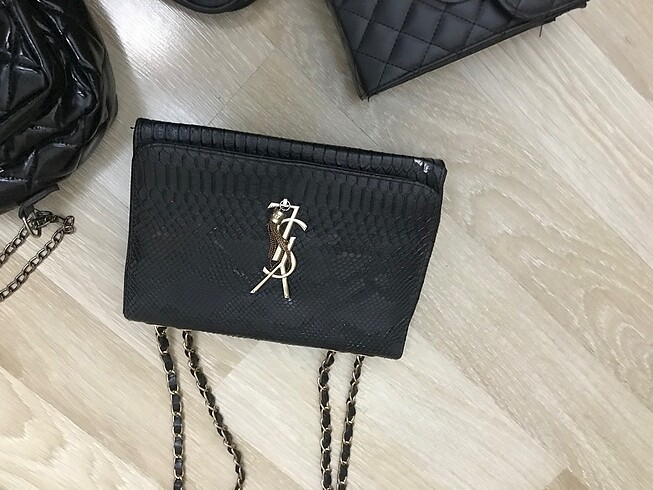 Yves Saint Laurent Çantalar