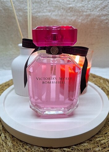 Victoria's Secret Bombshell 100ml Kadın parfüm 