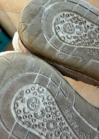 Kız Bebek Bej Süet Kürklü İlk Adım Ayakkabısı cırt cırtlı - Görsel 4