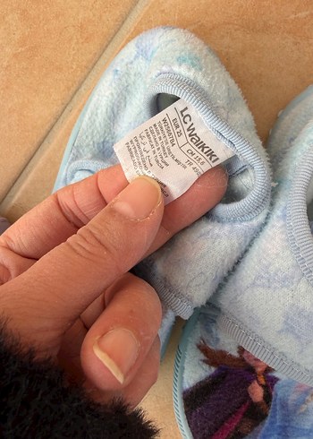 Kız Çocuk Renkli Baskılı Sıcak Terlik - Görsel 5