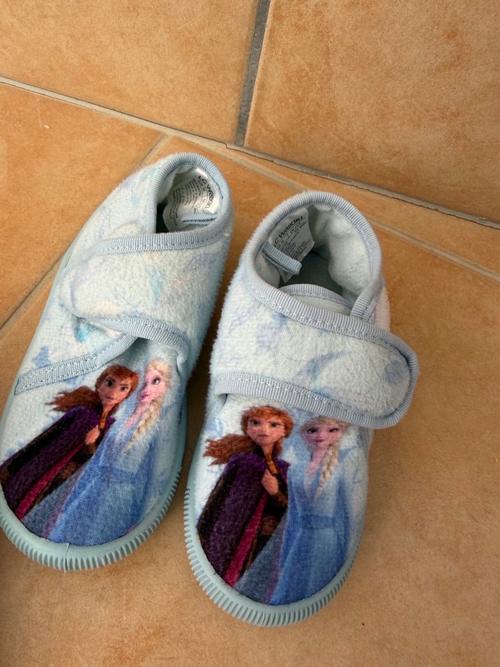 Kız Çocuk Renkli Baskılı Sıcak Terlik - Görsel 2