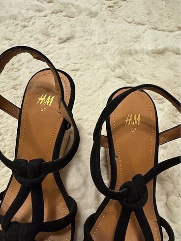 37 Beden siyah Renk H&M dolgu topuklu ayakkabı