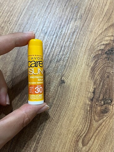 Avon SPF30 Güneş Koruyucu Dudak Balmı