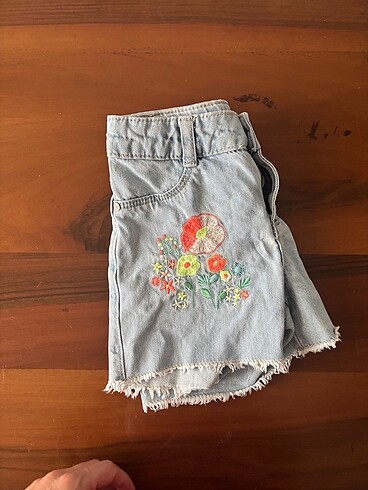 Zara jean şort 6-7 yaş - Görsel 3