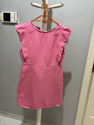 Şeker pembe elbise