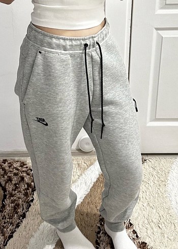 Nike Kadin Tech Fleece