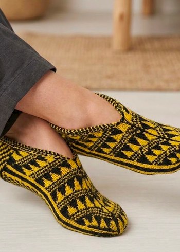 Diğer Sari Siyah Geometrik Orgu Ev Terligi