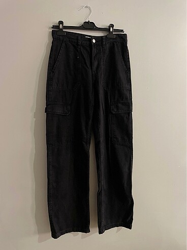 Bershka Kargo Jean