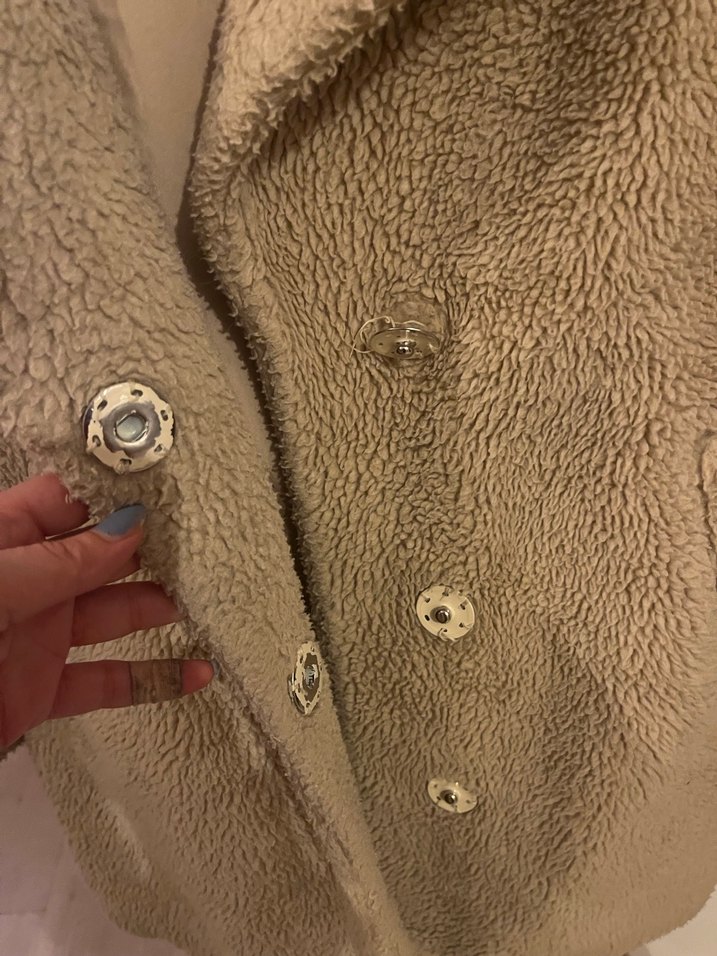 Peluş Detaylı Bej Midi Kadın Kaban - Görsel 3