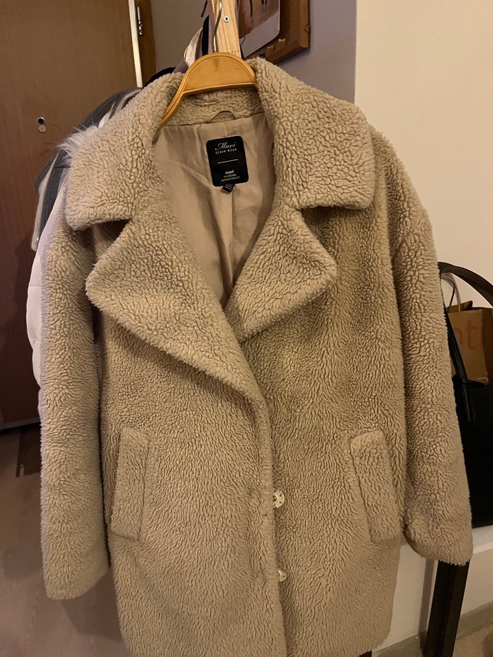 Peluş Detaylı Bej Midi Kadın Kaban - Görsel 4