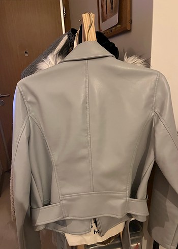 Gri Deri Kemerli Kadın Ceket - Görsel 3