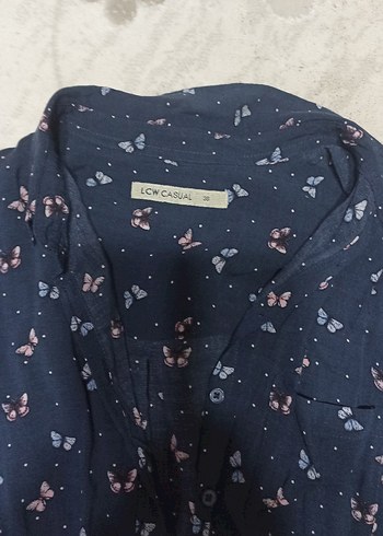 LC Waikiki Lcw Casual Koyu Lacivert Kelebekli V Yaka Bluz