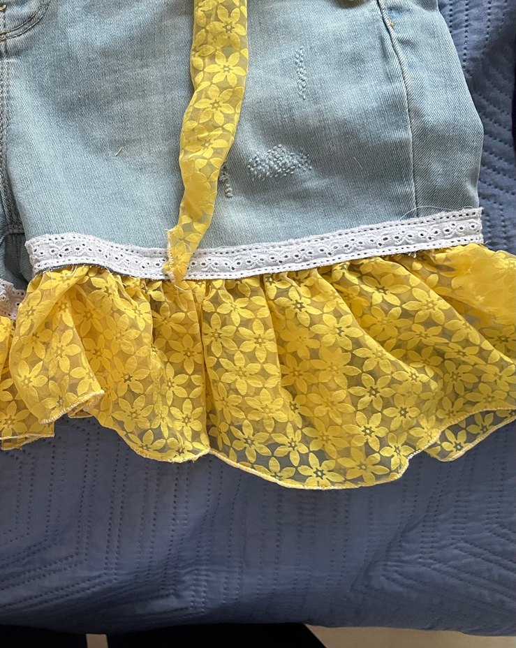 Sarı tül Detaylı Kadın Kot Şort - Görsel 3