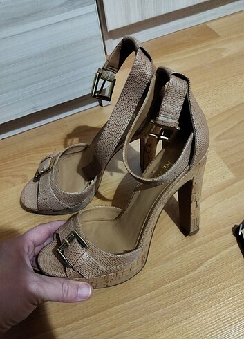 Nine West Nine West