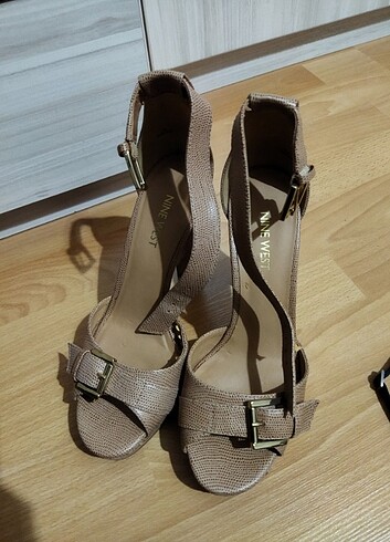 38 Beden Nine West