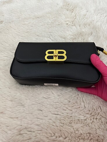 Balenciaga deri çanta