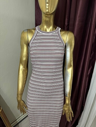 s Beden Pull and Bear elbise