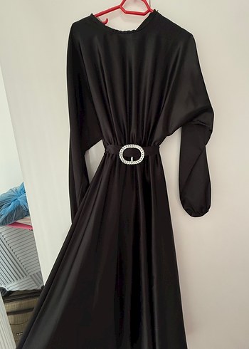 Zara Siyah Uzun Drapeli Kadın Elbise