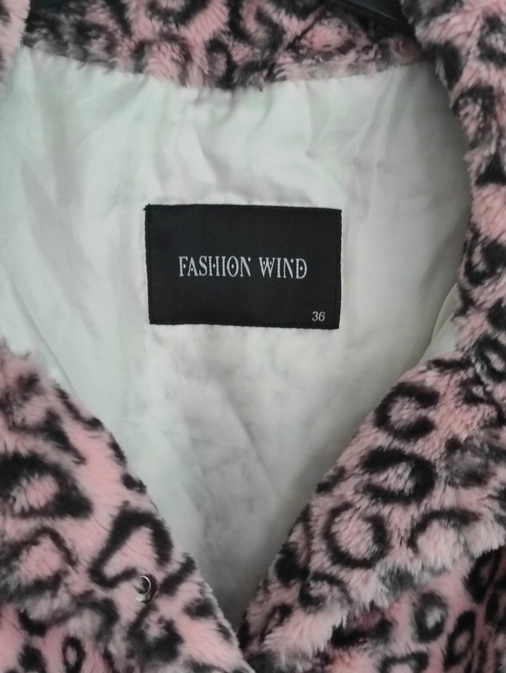 Pembe Leopar Desenli Kadın  Peluş Mont - Görsel 4